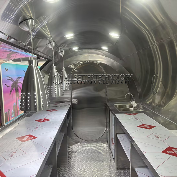 13FT Mirror Single Window Airstream Food Trailer6