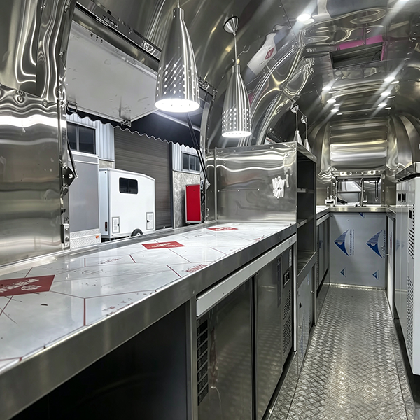 13FT Mirror Double Window Airstream Food Trailer